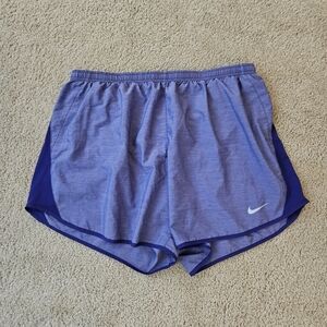 Nike Dri Fit Women's Size 1x Purple Athletic Shorts